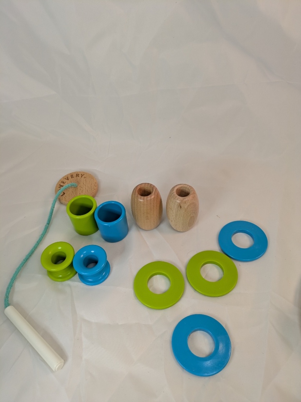 Lovevery The Pioneer Play Kit 16, 17, 18 Months Toddler - Complete Kit - Picture 7 of 10